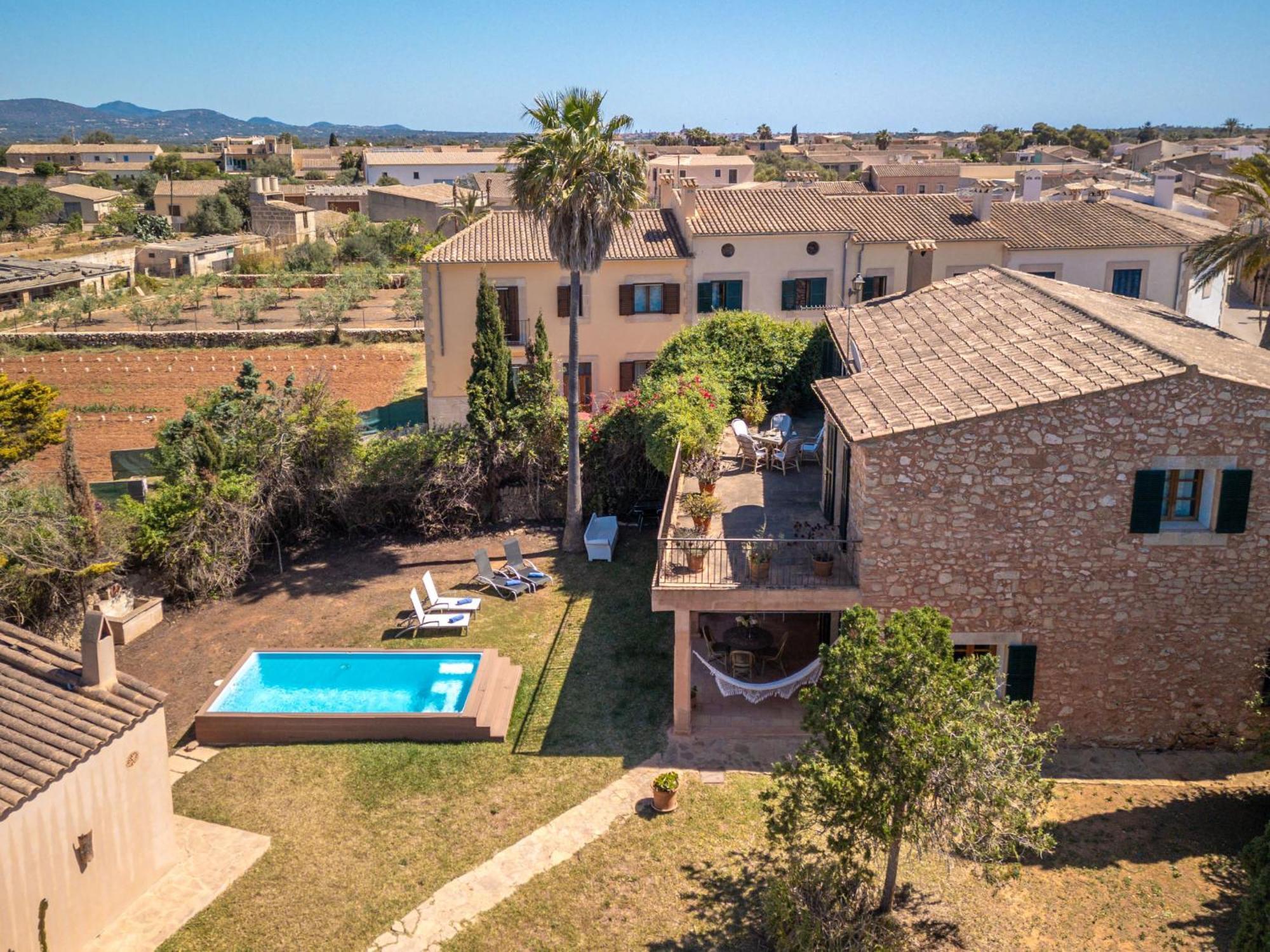 Ferienhaus Gran Llombards By Interhome