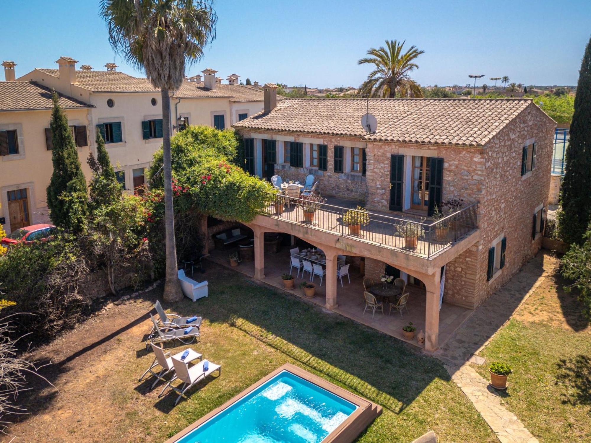 Gran Llombards By Interhome