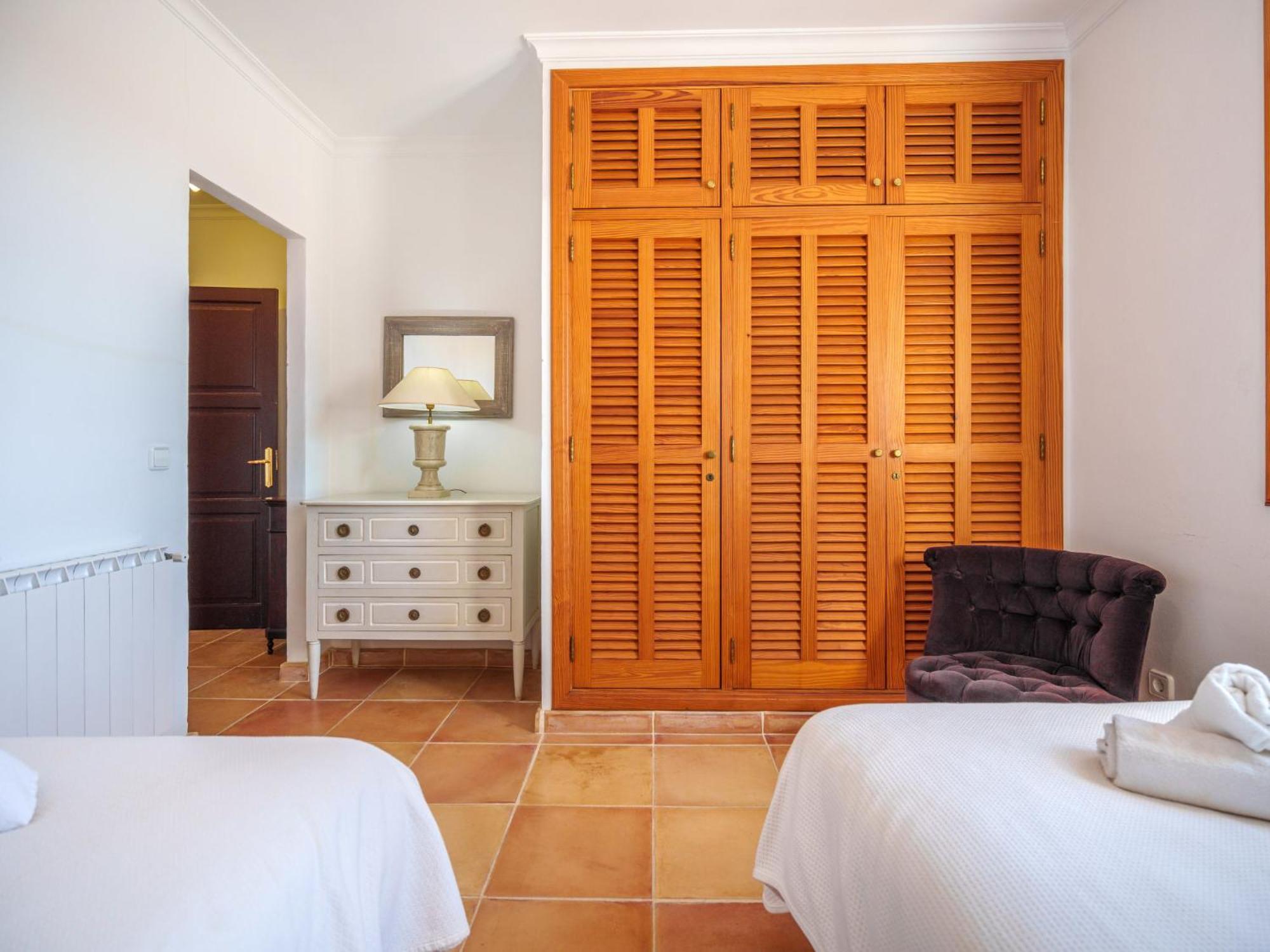 Gran Llombards By Interhome Ferienhaus